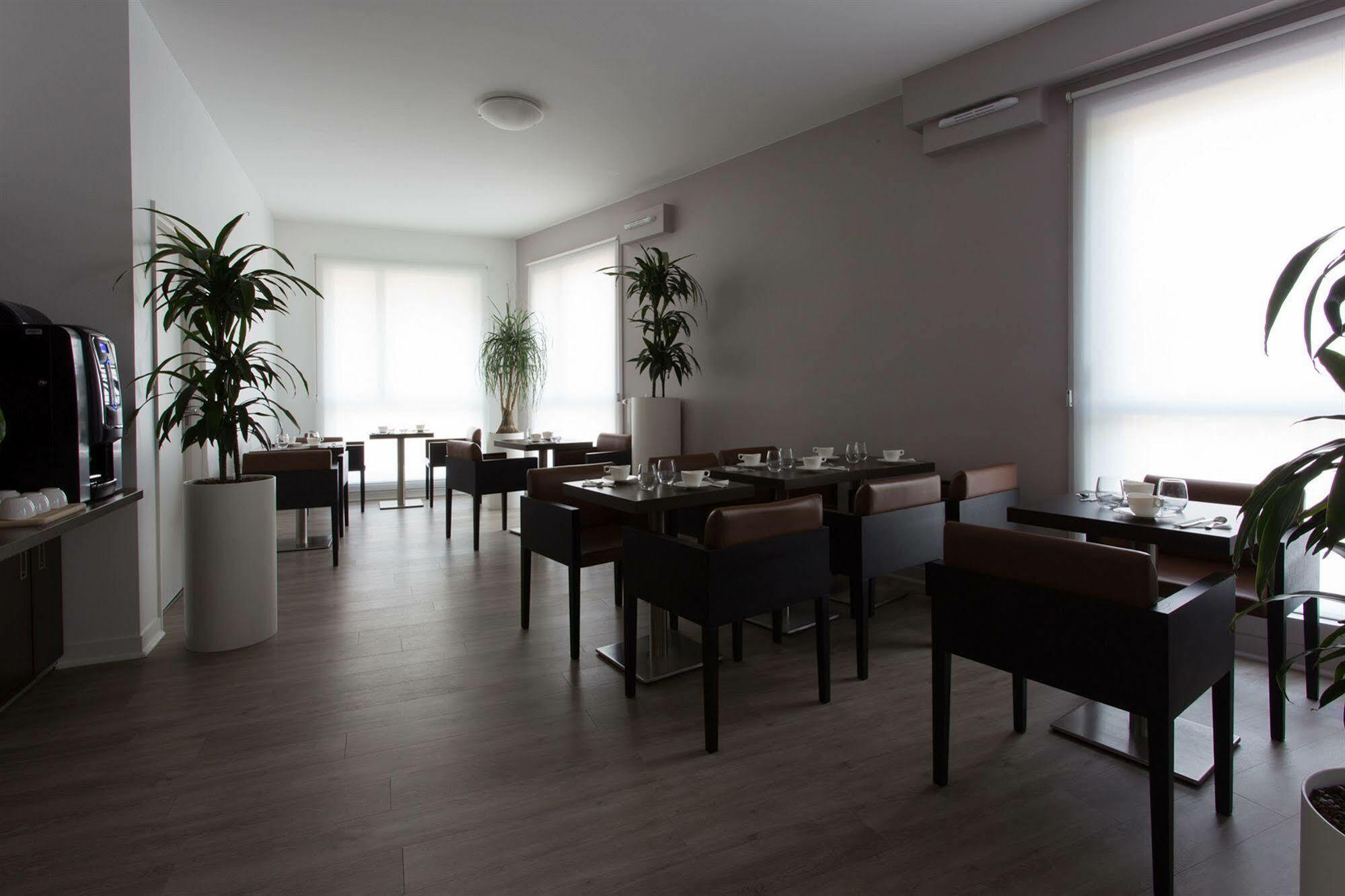 Tulip Inn Lille Grand Stade Residence Prochainement Twenty Business Flats Villeneuve-d'Ascq Exterior photo